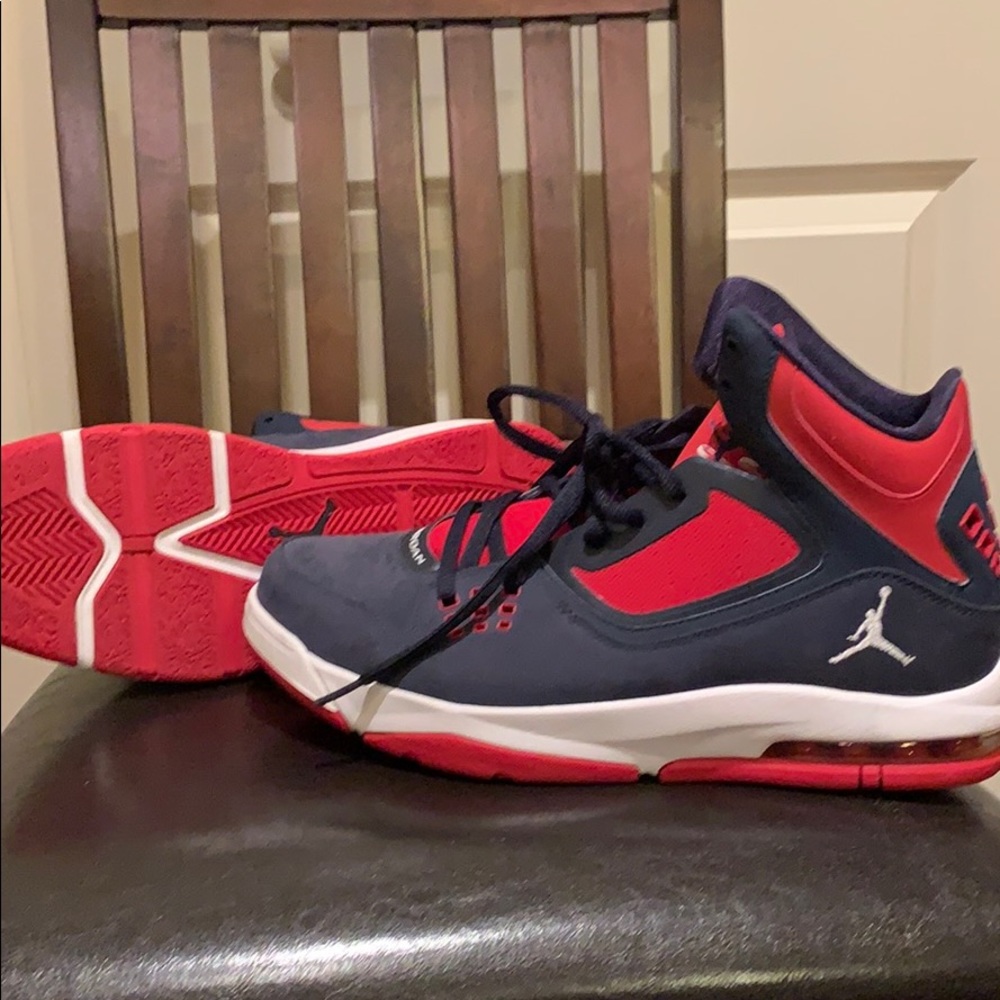 Men’s Jordan’s SZ 12